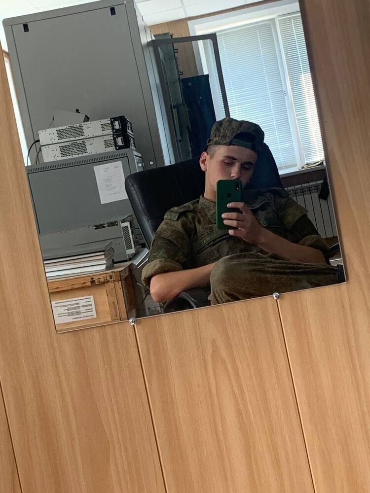  ,   , 19 ,   c 