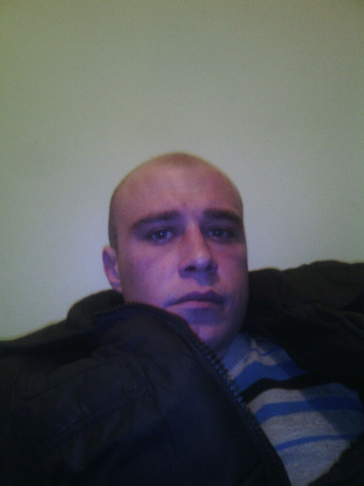  5859252  , 37 ,    
