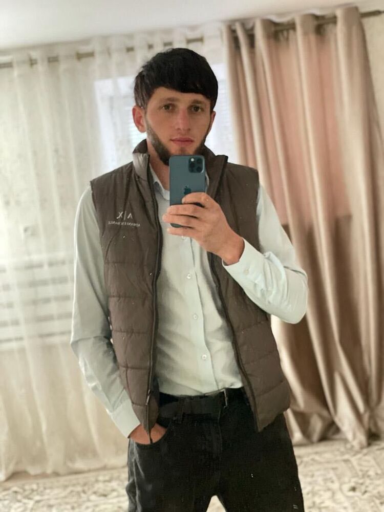  ,   Muslim, 27 ,   ,   