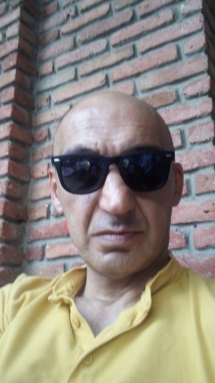  ,   Joni, 42 ,   ,   