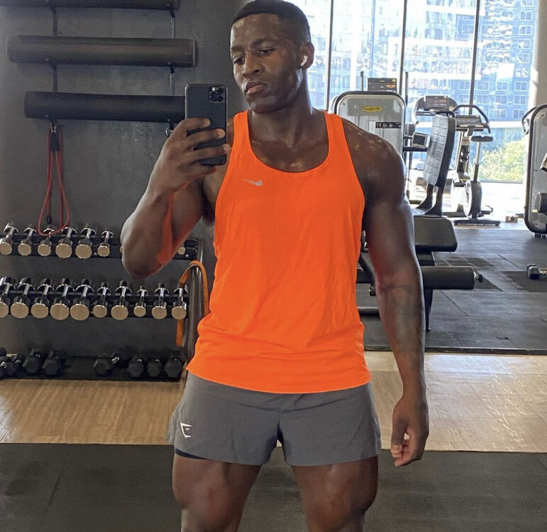  51968332  Johnny, 38 ,    