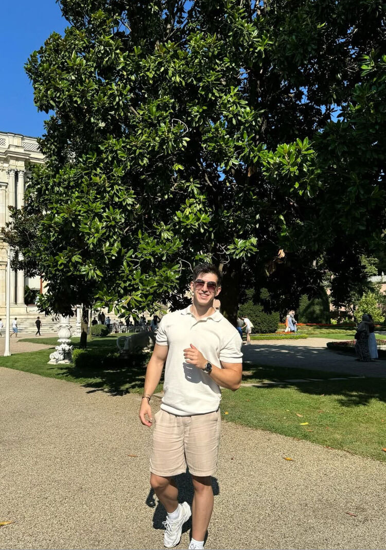  ,   Aslan, 38 ,   ,   