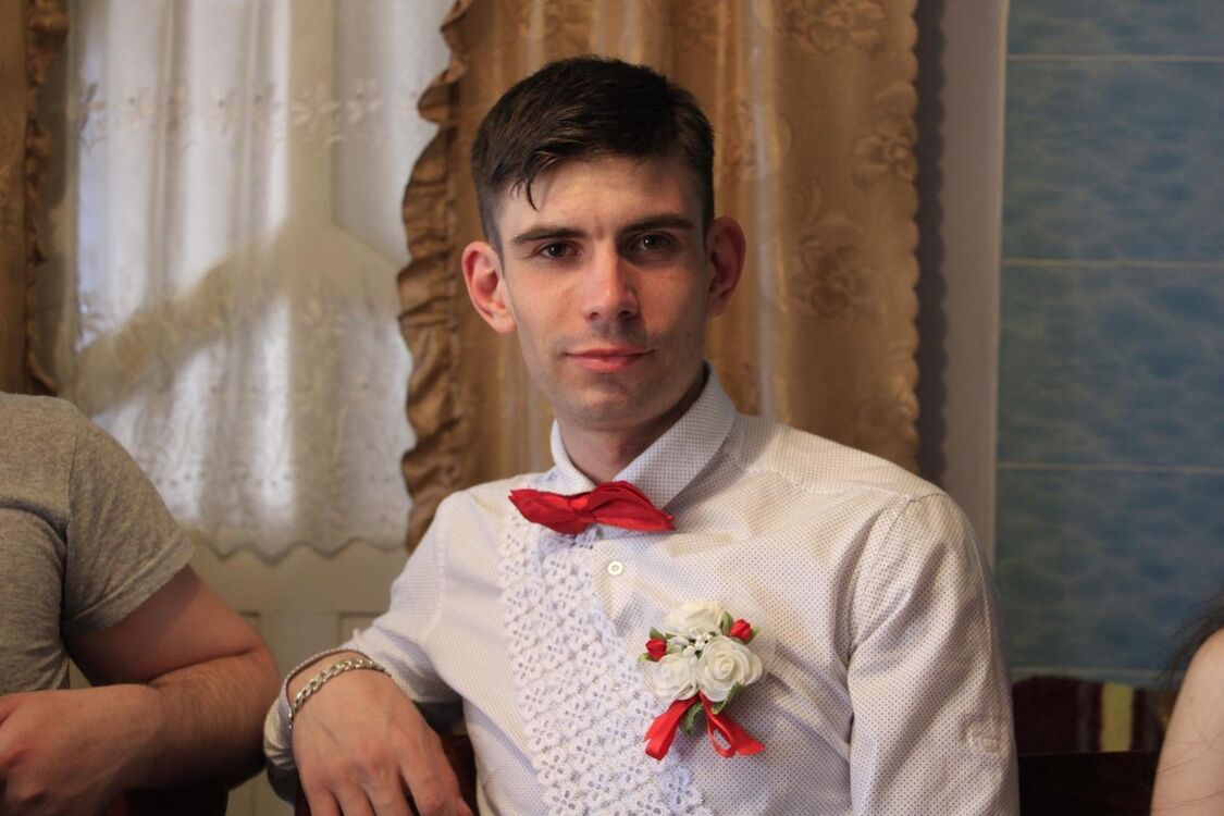  8607492  Dima, 32 ,    