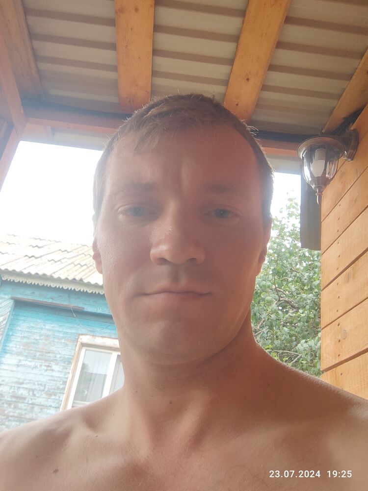  46173432  , 36 ,    -