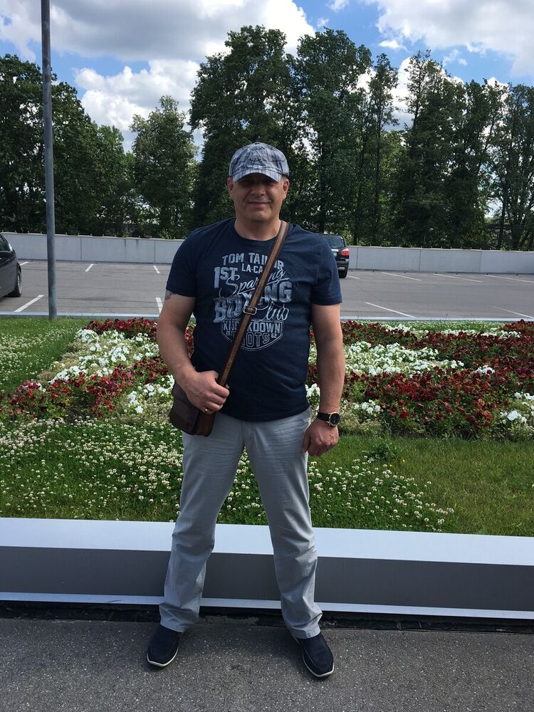  ,   Sergejs, 55 ,   ,   , c 