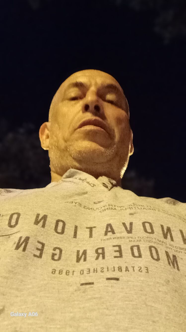  47739762  Alexander, 53 ,    Azor