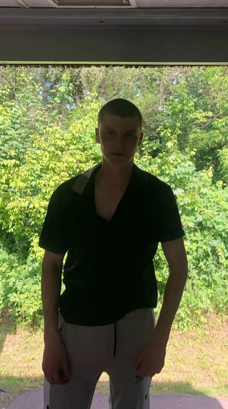  37239122  , 22 ,    