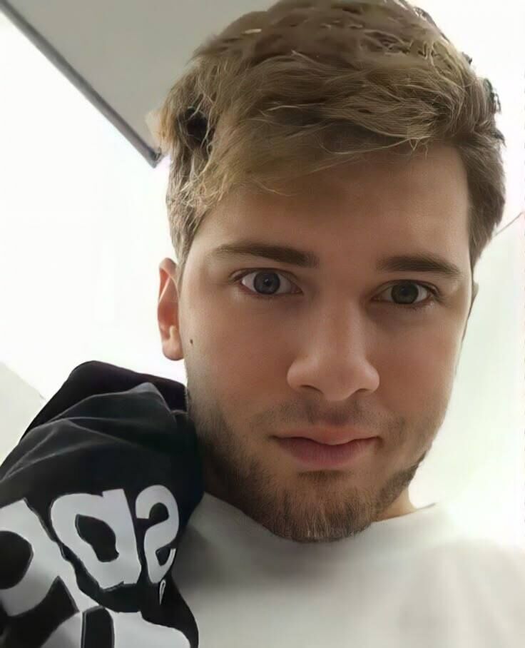  ,   Daniel, 27 ,   ,   