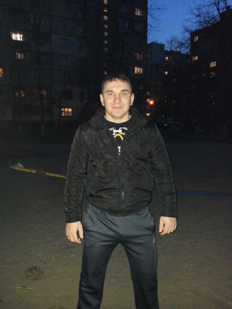  ,   Igor, 35 ,   ,   , c 