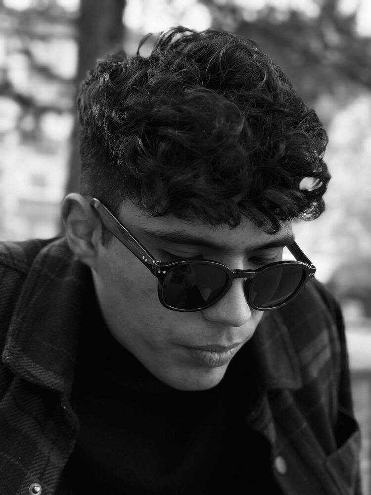  -,   Rovshen, 23 ,   