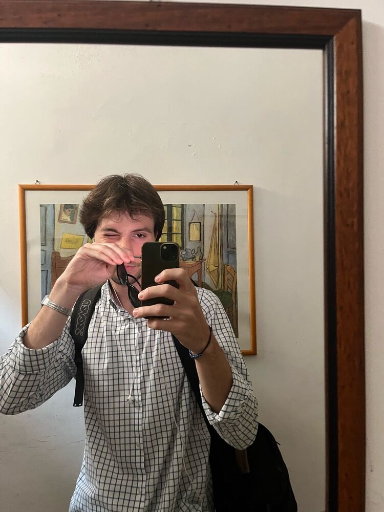  54359232  Phillipp, 29 ,    -