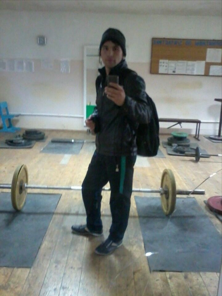  6187442  Zayr, 29 ,    