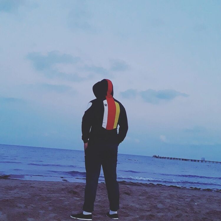  31635512  , 35 ,    -