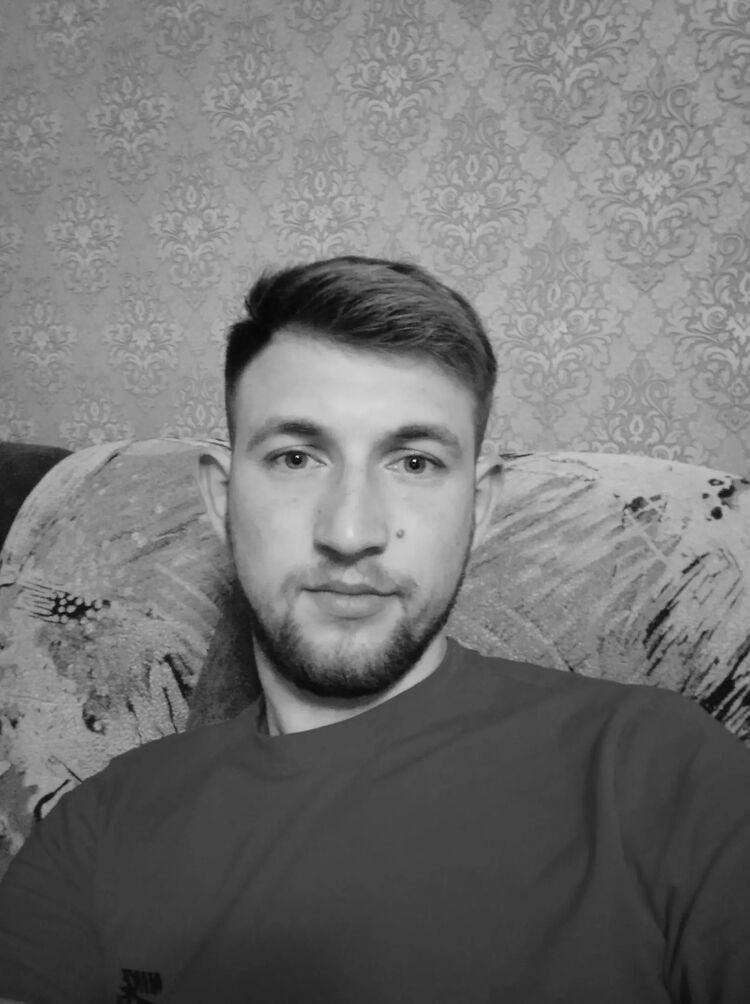  46383442  Vitaly, 30 ,    