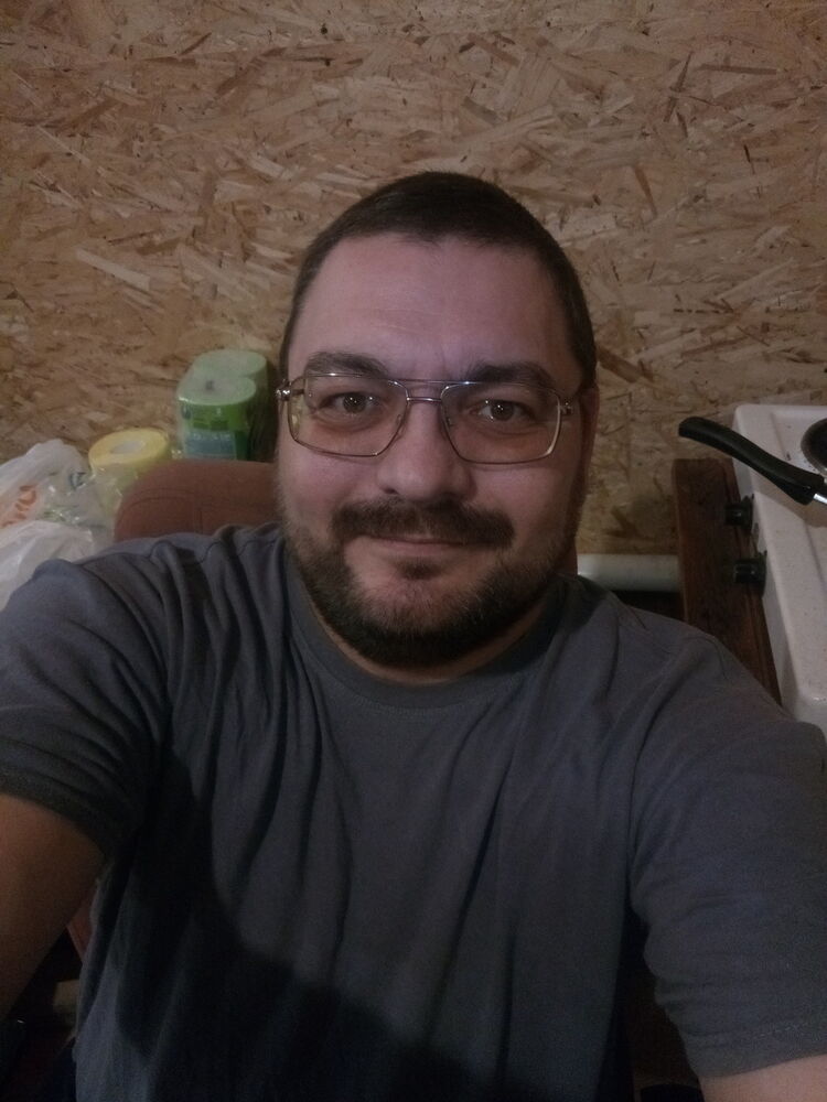  18466992  , 44 ,    