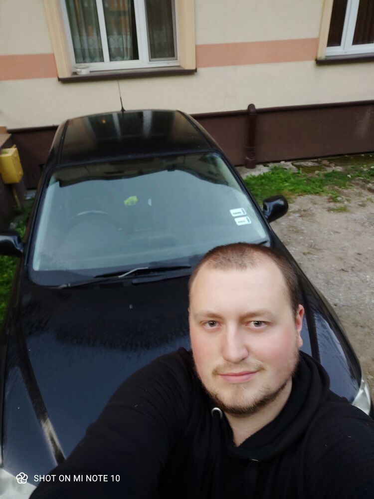  ,   Andriy, 28 ,   c 