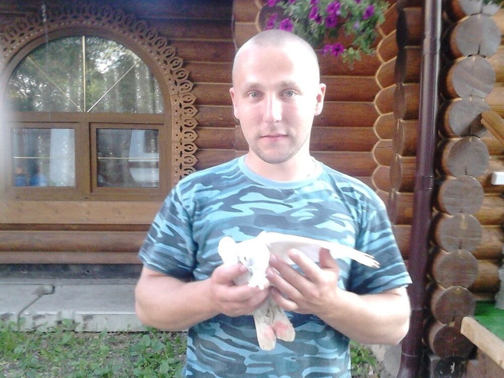  ,   Pavlik, 35 ,   ,   , c 