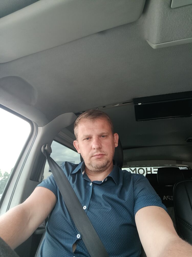 ���� 36702042 ������� Mikhail, 42 ����, ���� ���������� � ������