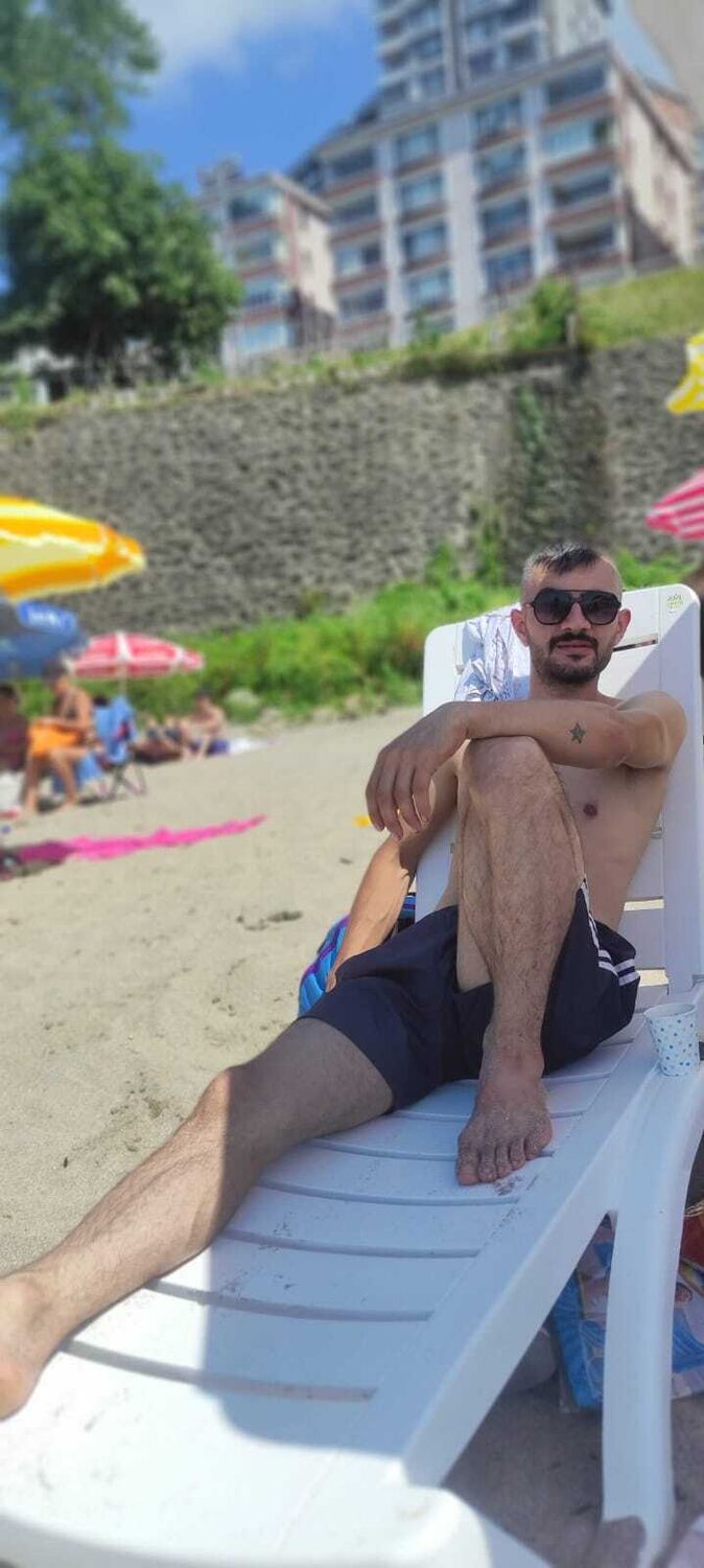  ,   Ahmet, 42 ,   ,   