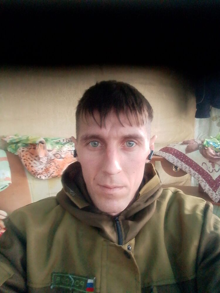  49180732  , 34 ,    
