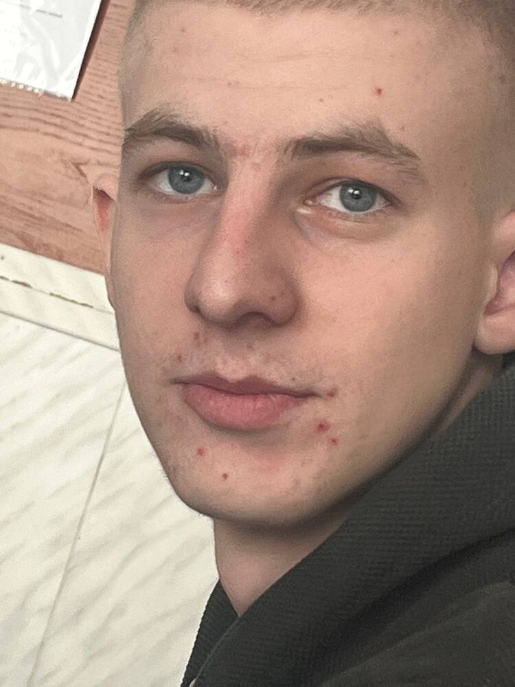  49694812  , 18 ,    
