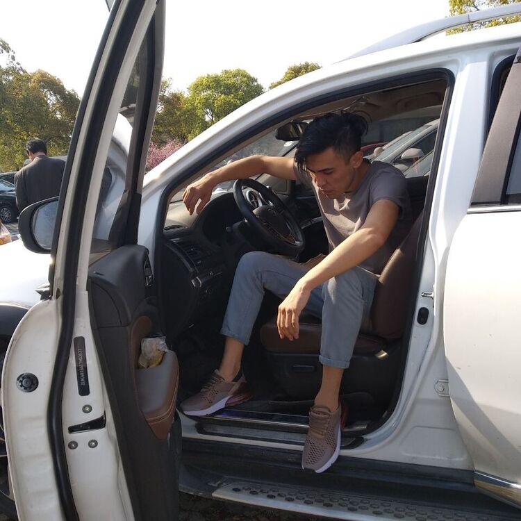 ���� 26650362 ������� Dior, 29 ���, ���� ���������� � ��������