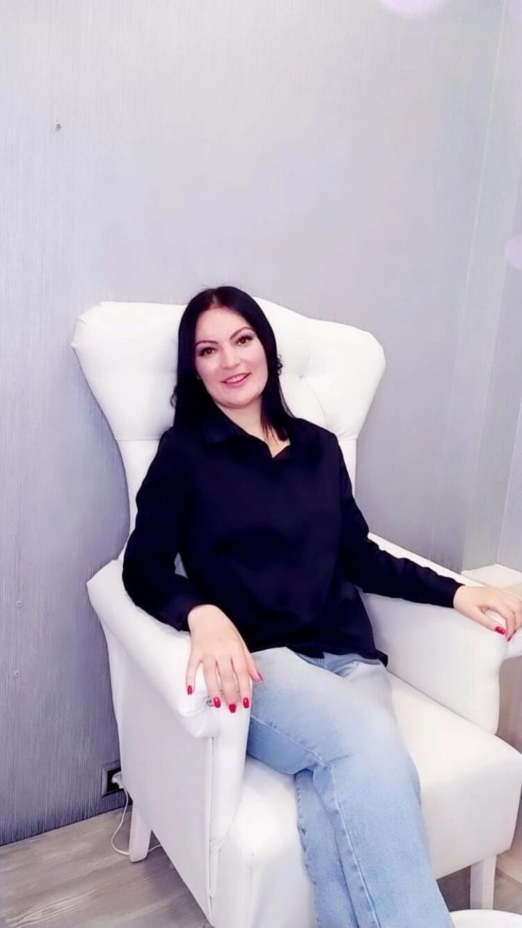  40681502  , 37 ,    --