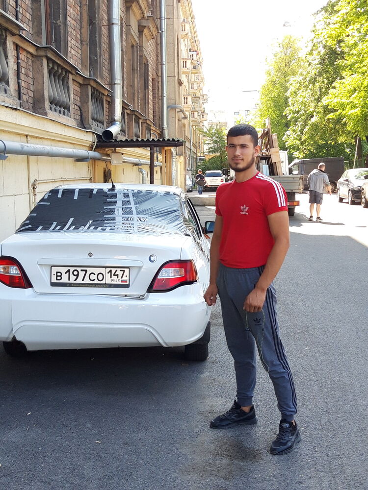  ,   Azizbek, 23 ,   ,   