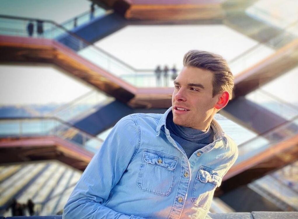  53898112  Rayan, 38 ,    