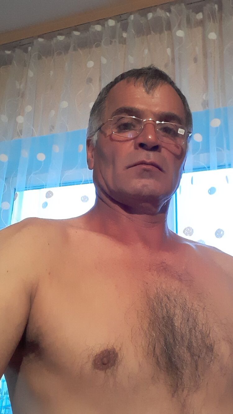  27895832  , 57 ,    