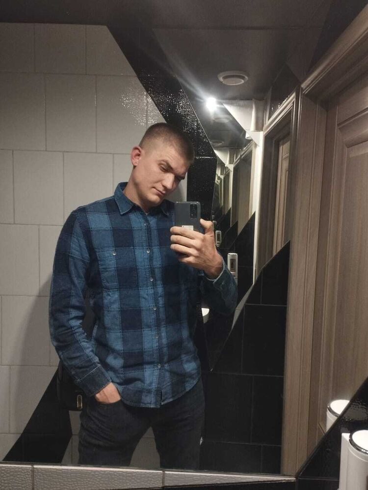  45801422  , 28 ,    