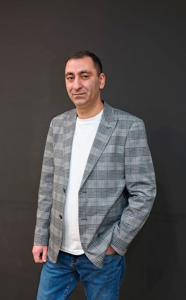  ,   , 50 ,   c 
