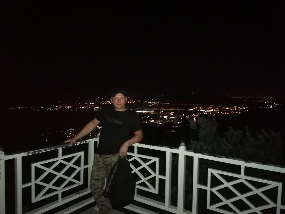  36965892  , 39 ,    