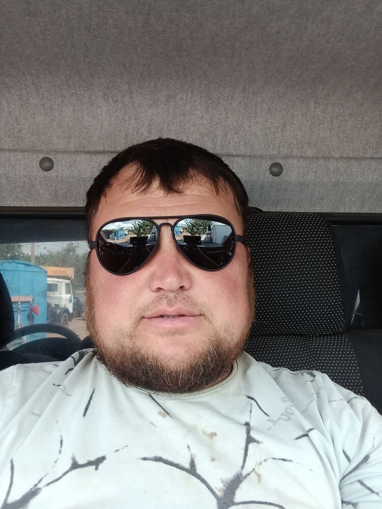  48134262  , 34 ,    