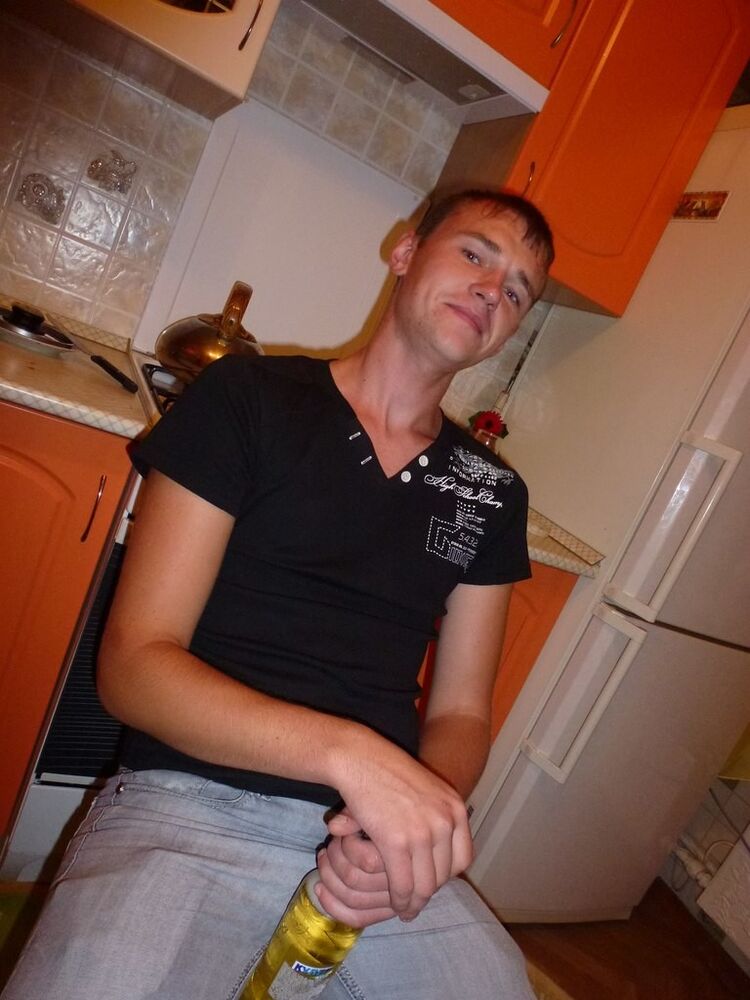  ,   Lexa, 34 ,   