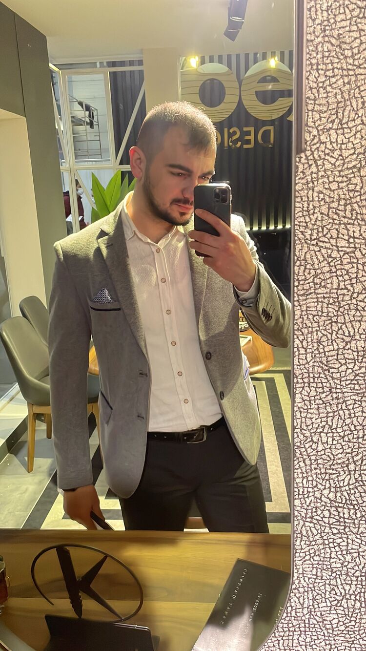  ,   Sam, 31 ,   ,   