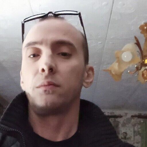  34909162  Viktor, 51 ,    