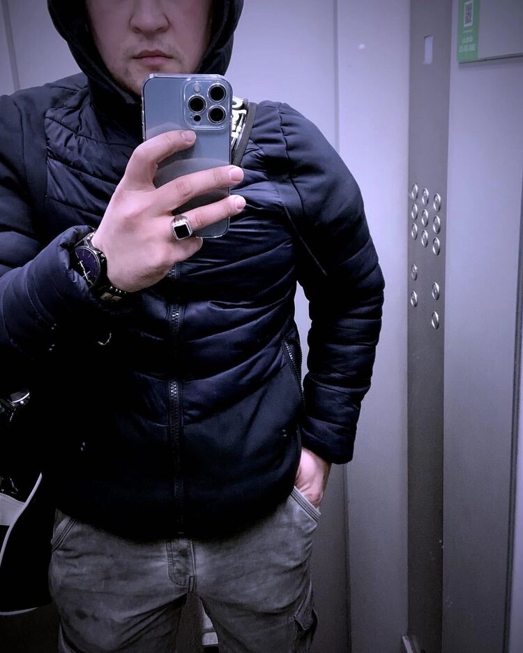  32693362   , 30 ,    