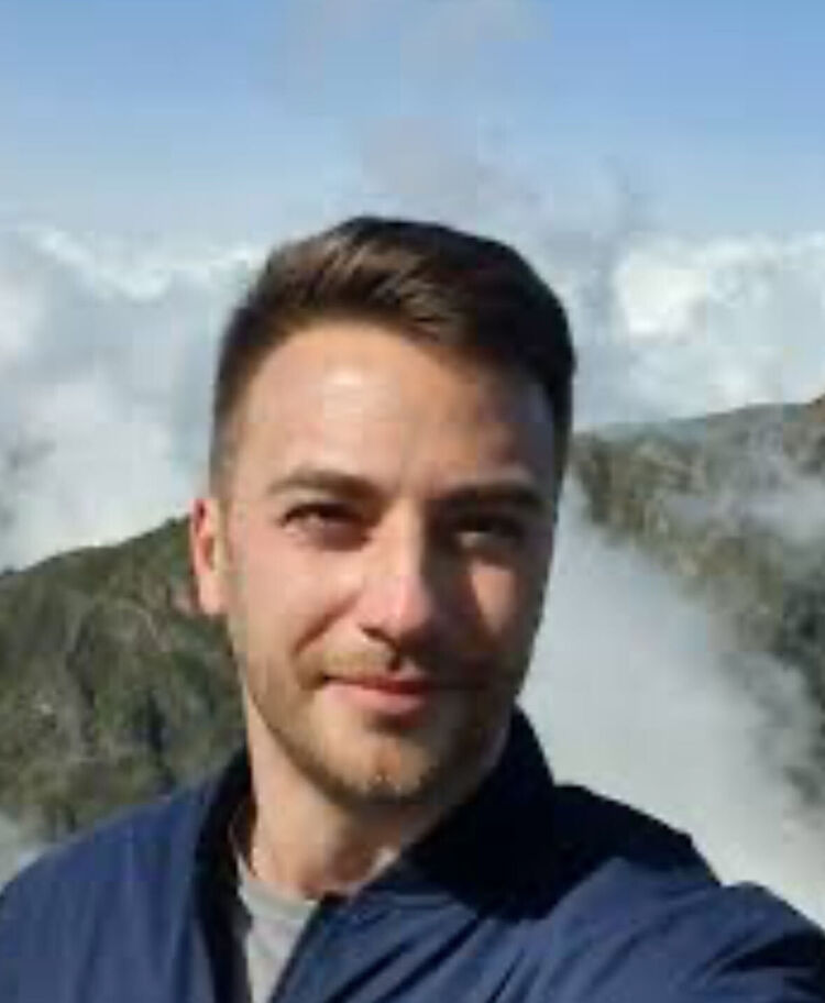 ���� 47931982 ������� Hayk, 44 ����, ���� ���������� � ������