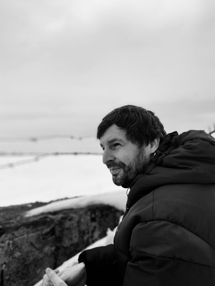  ,   Oleg, 42 ,   ,   , c , 