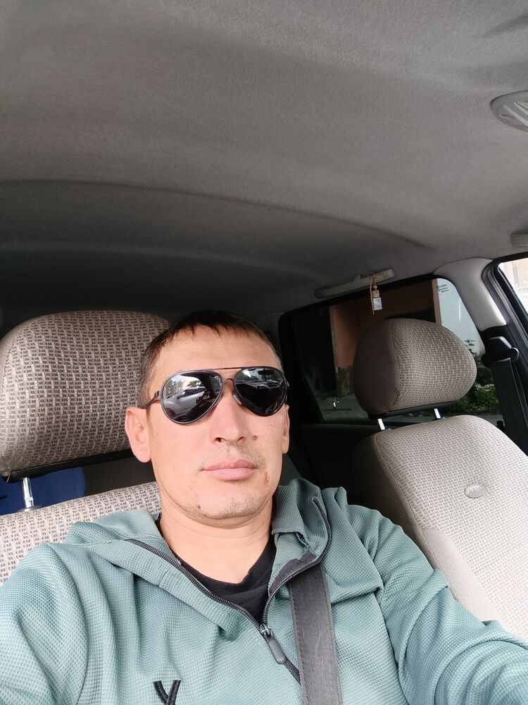  52241422  , 37 ,    -