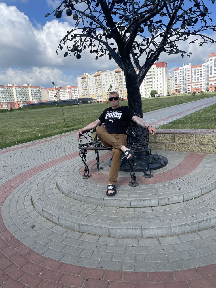  36674892  , 40 ,    