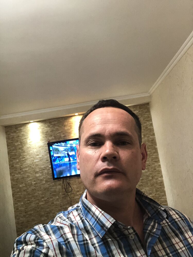  33655592  , 47 ,    