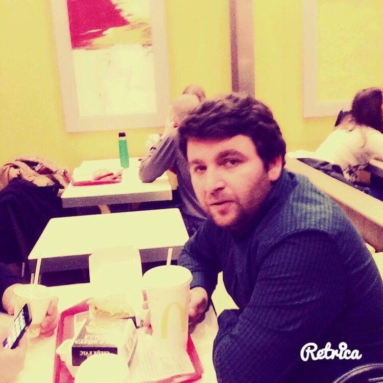  9374072  Ika, 39 ,    