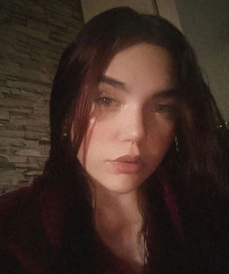  50581472  Anyamgg, 25 ,    