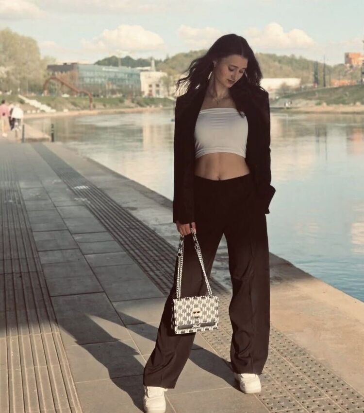 ���� 55525782 ������� �����, 22 ����, ���� ���������� � ������ ���������