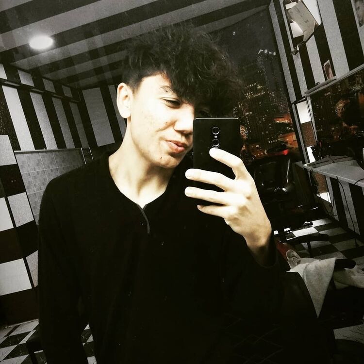  19002742  Farrukh, 24 ,    