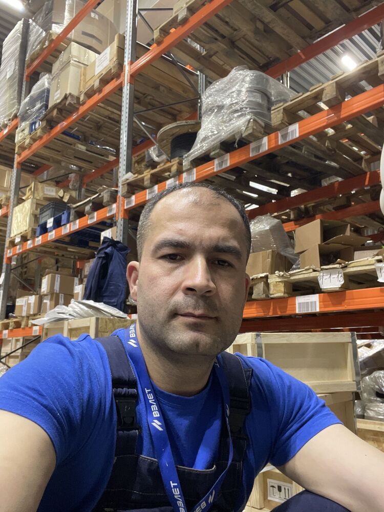  54578642  , 35 ,    -