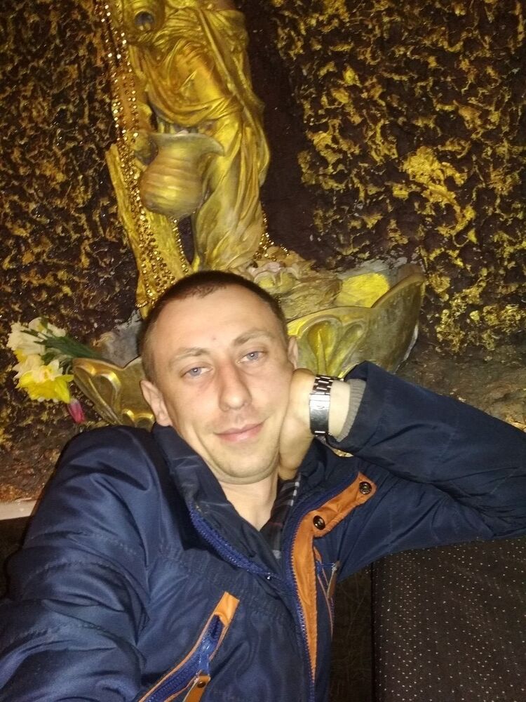  12588642  , 33 ,    