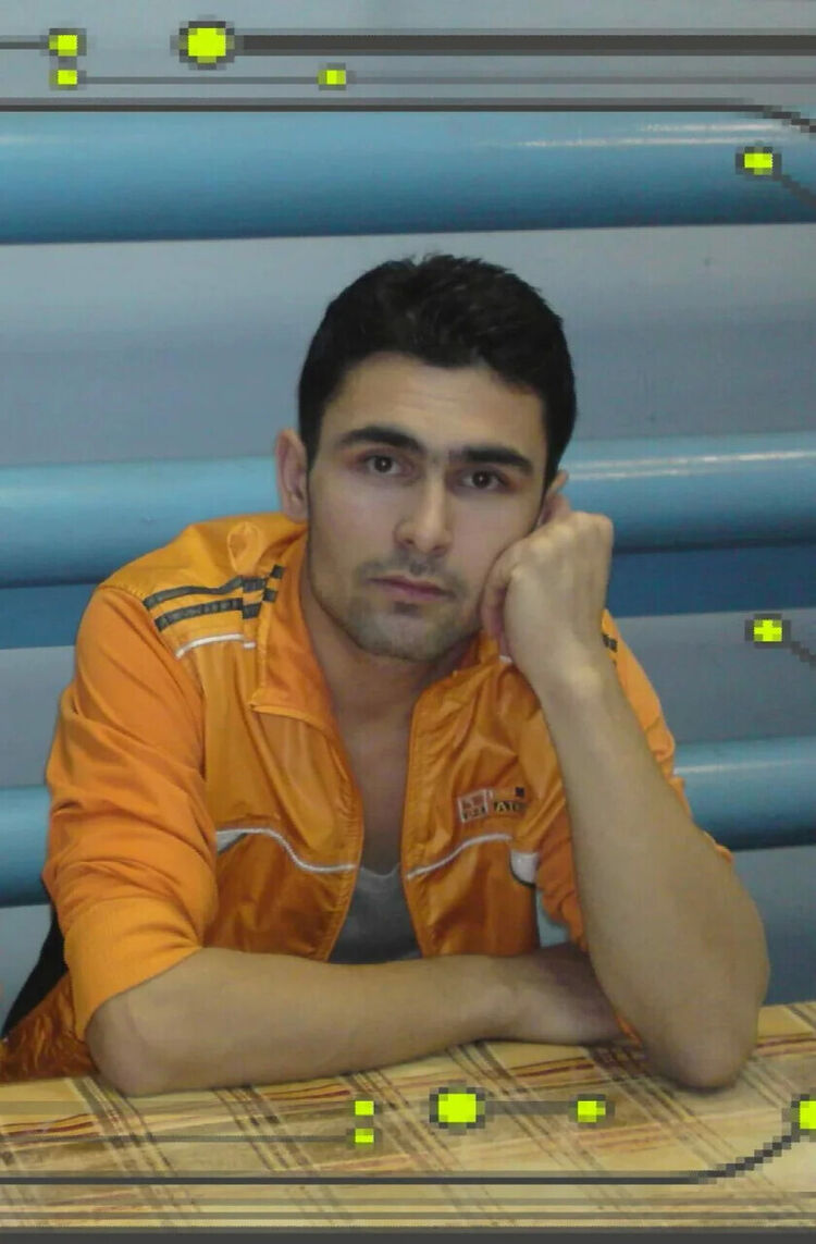  54745022  Umar, 38 ,    